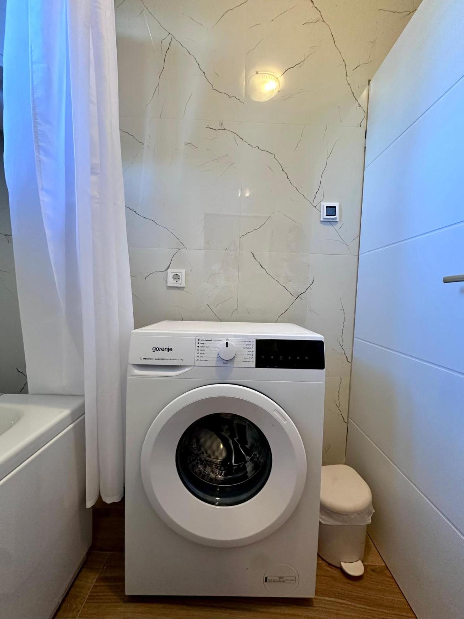 Apartment Ana Бетина Екстериор снимка